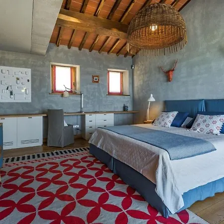 Riecine Villa Gaiole in Chianti